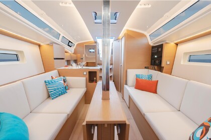 Miete Segelboot  Sun Odyssey 350 Salerno