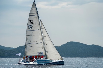 Charter Sailboat Jeanneau iy34 Dubrovnik