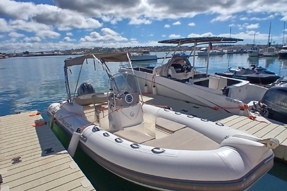 Miete Motorboot Capelli Capelli Tempest 600 Portimão