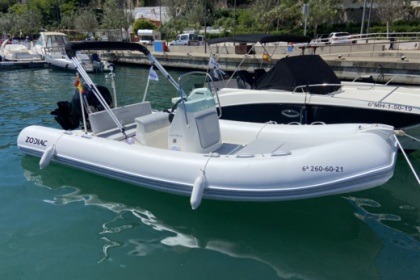 Rental RIB Zodiac Medline 5.80 Mahón