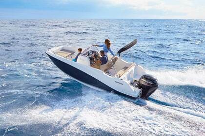 Charter Motorboat QUICKSILVER ACTIV 555 OPEN Dubrovnik