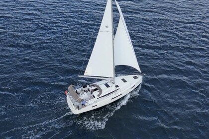 Miete Segelboot Jeanneau Sun Odyssey 44 Tivat