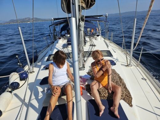 Йер Sailboat HANSE 531 alt tag text