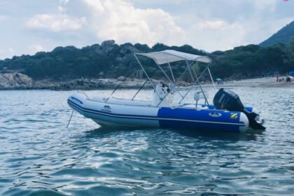 Location Bateau à moteur Zodiac Medline 500 Galéria