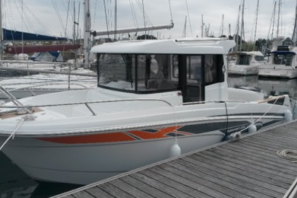 Rental Motorboat Beneteau Barracuda 7 Arzon