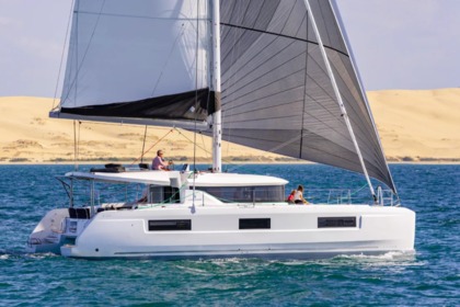 Charter Catamaran Lagoon Lagoon 46 Trogir