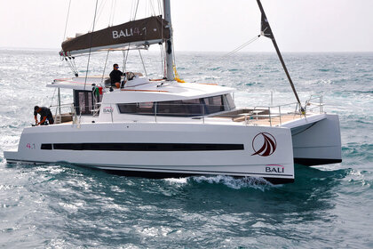 Location Catamaran Catana Bali 4.1 - 4 cab. Kaštela