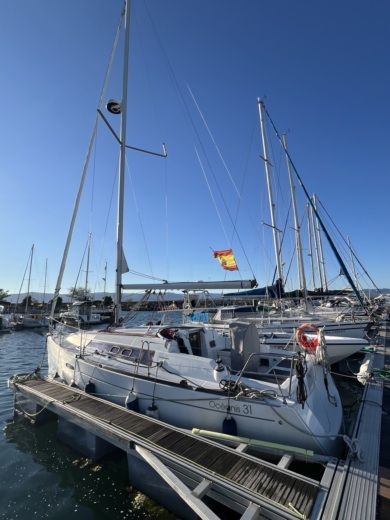 Sailboat Beneteau Oceanis 31 Plattegrond van de boot