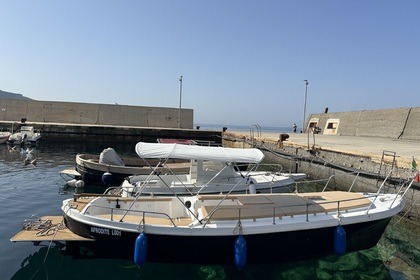 Charter Motorboat Alalonga Gozzo Alalonga 7.60 Pantelleria