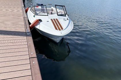 Charter Motorboat Hellwig Marathon V 470 Heinsberg