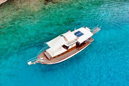 Alquiler Goleta Custom 2012 Kaş
