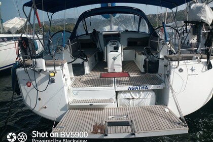 Rental Sailboat Jeanneau Sun Odyssey 490 - 4 + 1 cab. Cannigione