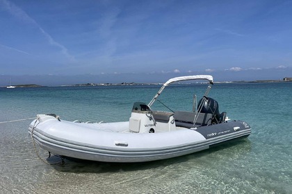 Hire RIB Zodiac Medline 580 Port-la-Forêt