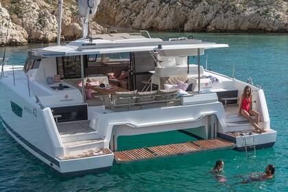 Location Catamaran Fountaine Pajot Astréa 42 Île de Porquerolles