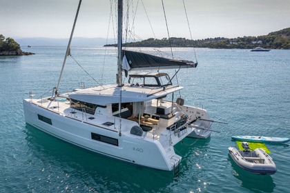 Hire Catamaran  Lagoon 40  Porto Cheli