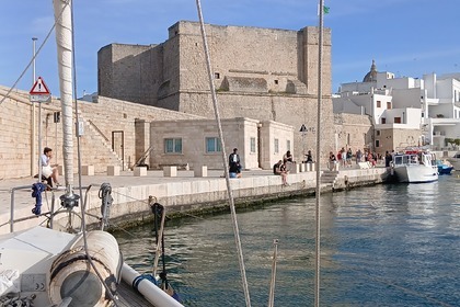 Location Voilier Barberis Show 421 Monopoli