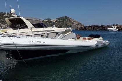 Noleggio Gommone Kardis Daytona Napoli
