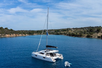 Hire Catamaran  Lagoon 42 Porto Cheli