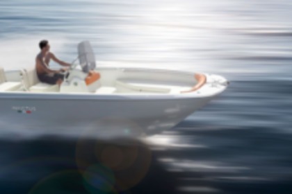 Miete Motorboot INVICTUS 190FX Fornells