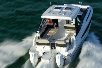 Miete Motorboot Aquila Aquila 32 Sport Le Marin