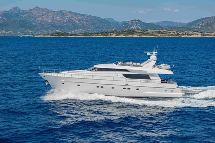 Noleggio Yacht a motore San Lorenzo 72 Durazzo