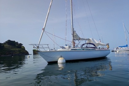 Alquiler Velero JEANNEAU Gin Fizz sloop Arzon