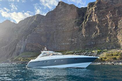 Aluguel Iate a motor Princess V48 Funchal
