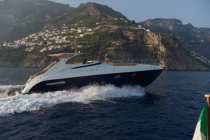 Charter Motorboat FPJ Ghibli Positano