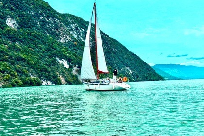 Aluguel Veleiro Dufour Yachts Dufour 28 Aix-les-Bains