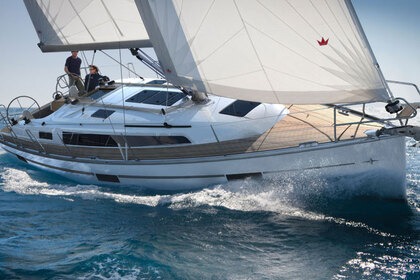 Miete Segelboot  Bavaria 37 Cruiser Split