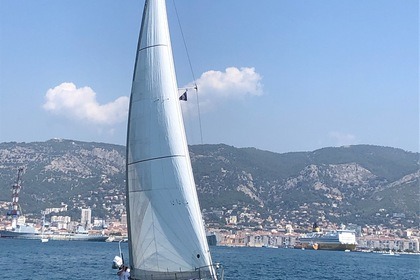 Charter Sailboat JEREMY ROGERS CONTESSA 32 Toulon