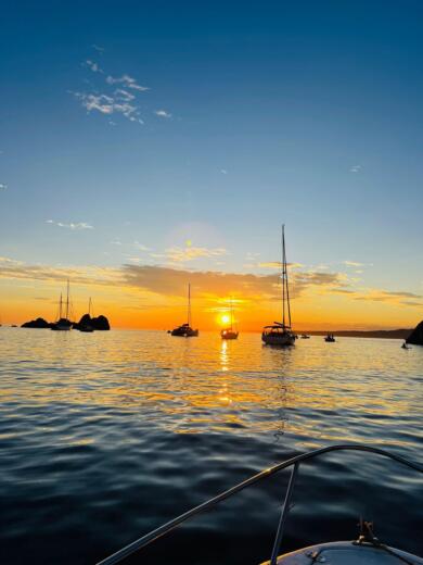 Marseille Motorboat B2 Marine cap ferret 550 cabin cruiser alt tag text