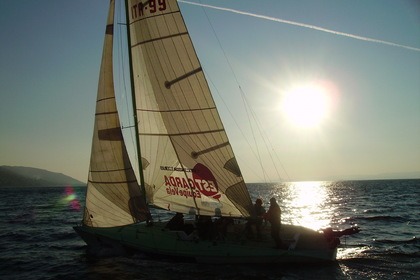 Miete Segelboot ASSO 99 ASSO 99 Torri del Benaco