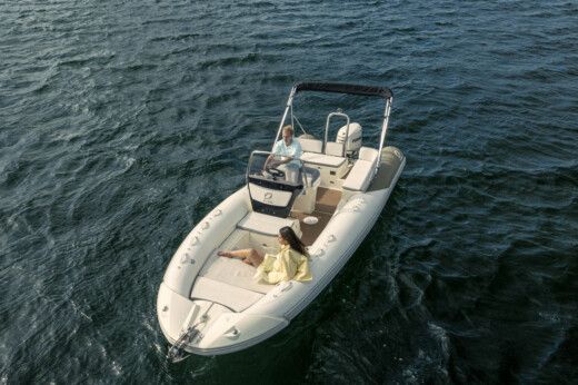 Copenhagen RIB Zodiac NZO 680 alt tag text