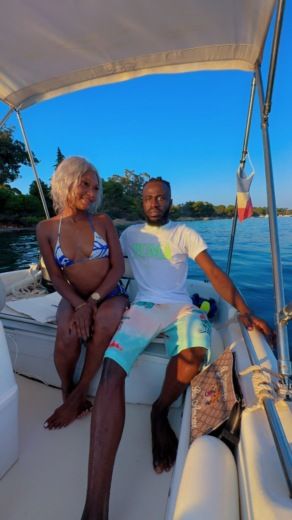 Cannes Motorboat Quicksilver Activ 505 Cabin alt tag text