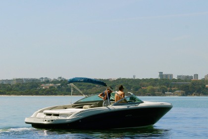 Verhuur Motorboot Sea Ray 220 Lissabon