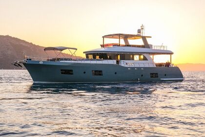 Hire Motor yacht custom 2021 Göcek