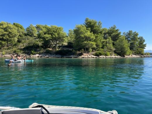 Сплит Motorboat Galeon Galia 520 OPEN alt tag text