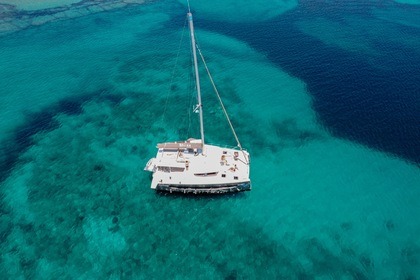 Charter Catamaran Bali - Catana Bali  4.4 Porto Rotondo