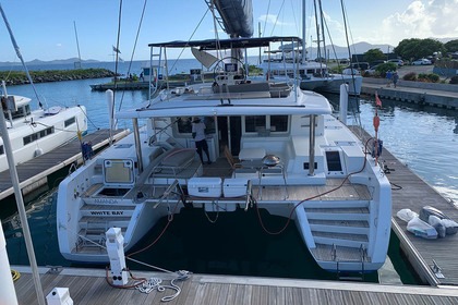 Miete Katamaran Lagoon-Bénéteau Lagoon 52 F - 6 + 2 cab. Tortola
