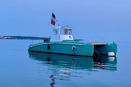 Miete Motorboot Chantier local Catamaran Marseille
