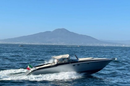 Noleggio Barca a motore Tornado 45 Express Sorrento