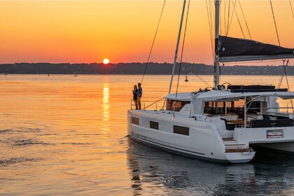 Hire Catamaran Lagoon Lagoon 46 Kaštel Gomilica