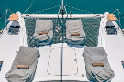 Charter Catamaran  Lucia 40 Pula