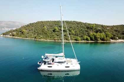 Miete Katamaran Fountaine Pajot Fountaine Pajot Saona 47 Quintet - 5 + 1 cab. Rogoznica