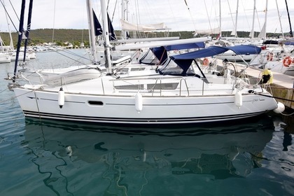 Location Voilier Jeanneau Sun Odyssey 36i 3 cabines Guadeloupe