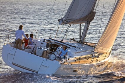 Verhuur Zeilboot JEANNEAU Sun Odyssey 519  with watermaker & A/C - PLUS Sint Maarten