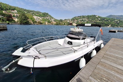 Charter Motorboat Ranieri Voyager 23 S Lake Como