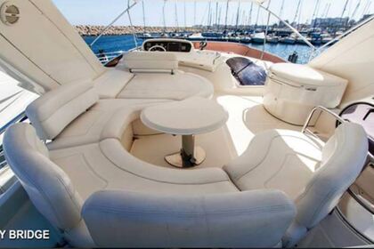 Alquiler Yate a motor Azimut Azimut 68 Limasol