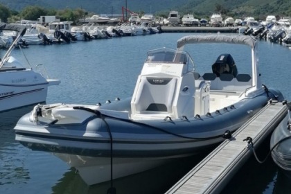 Charter Motorboat LOMAC LOMAC 850 Macinaggio